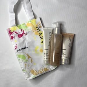NEW! Vanilla Sugar Mary Kay satin hands set